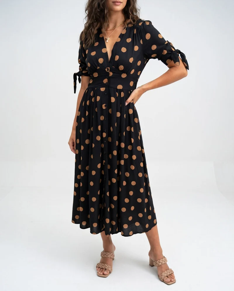 Elegantes Midikleid mit Punkte-Muster