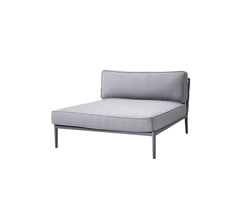 Conic daybed module
