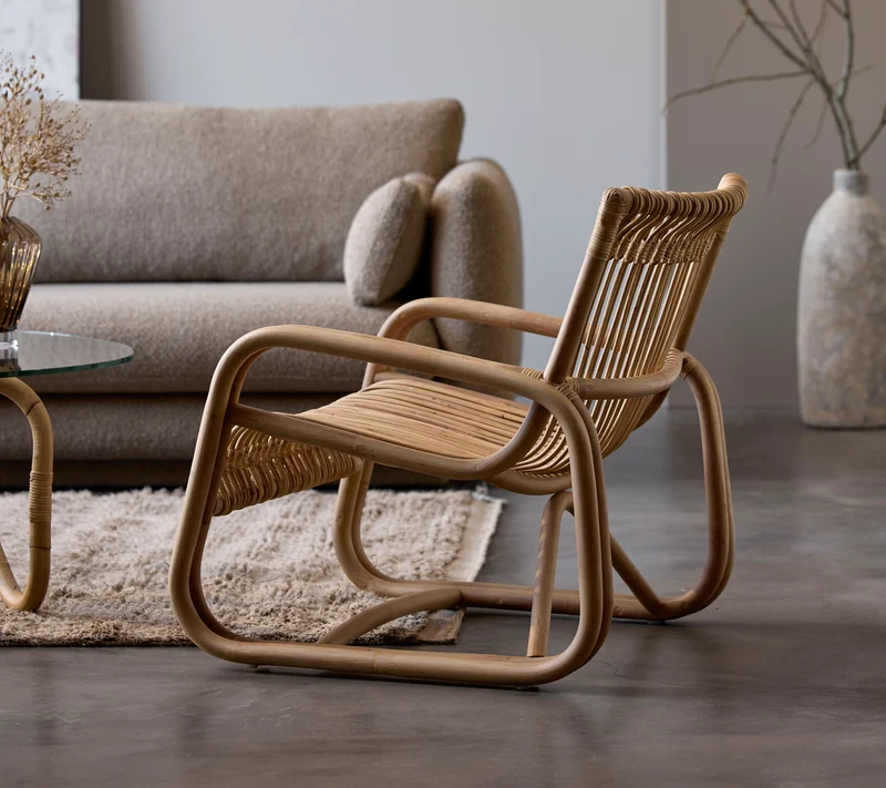 Curve lounge chair