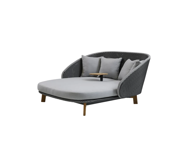 Peacock Daybed