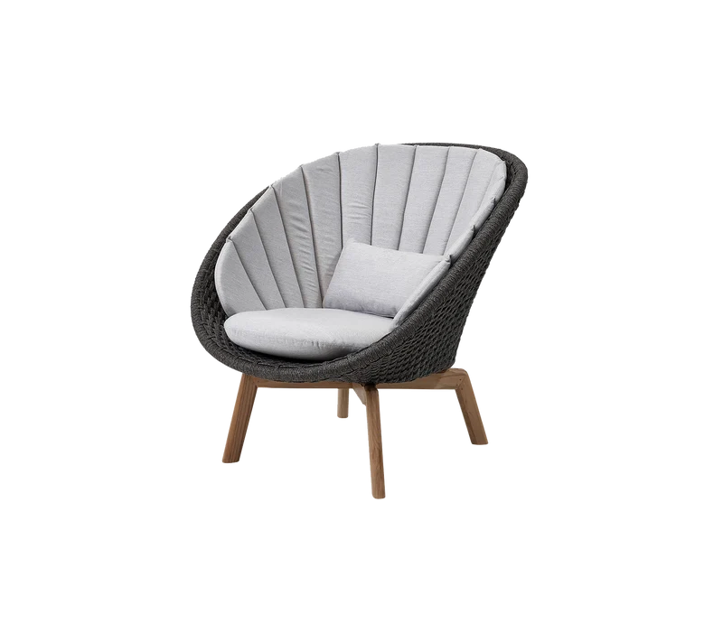 Peacock lounge chair