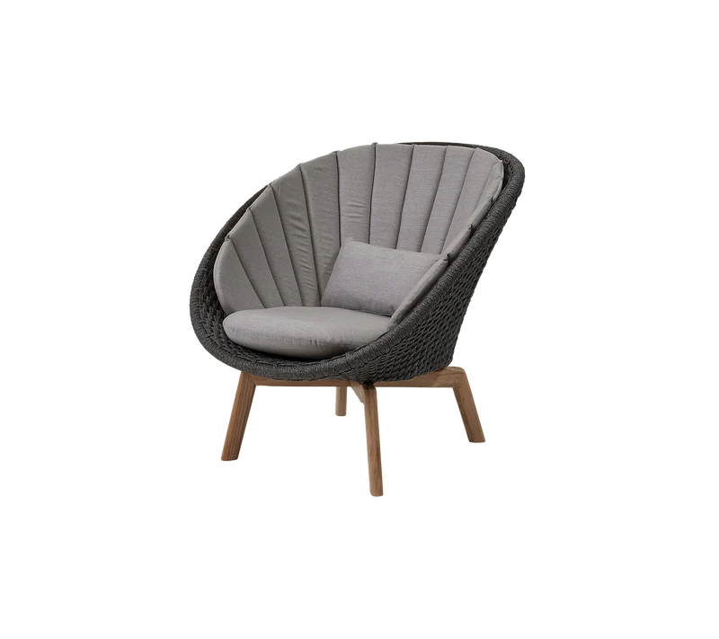 Peacock lounge chair