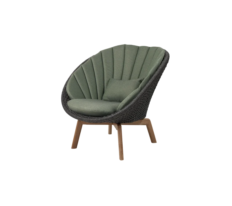 Peacock lounge chair