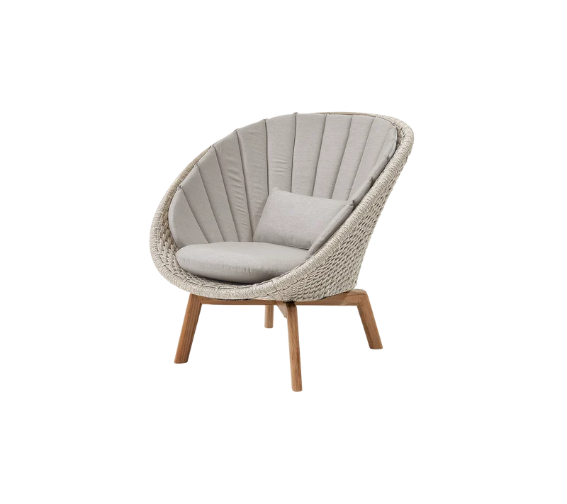 Peacock lounge chair