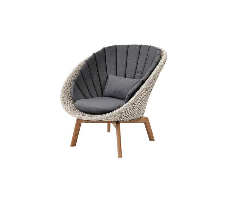 Peacock lounge chair