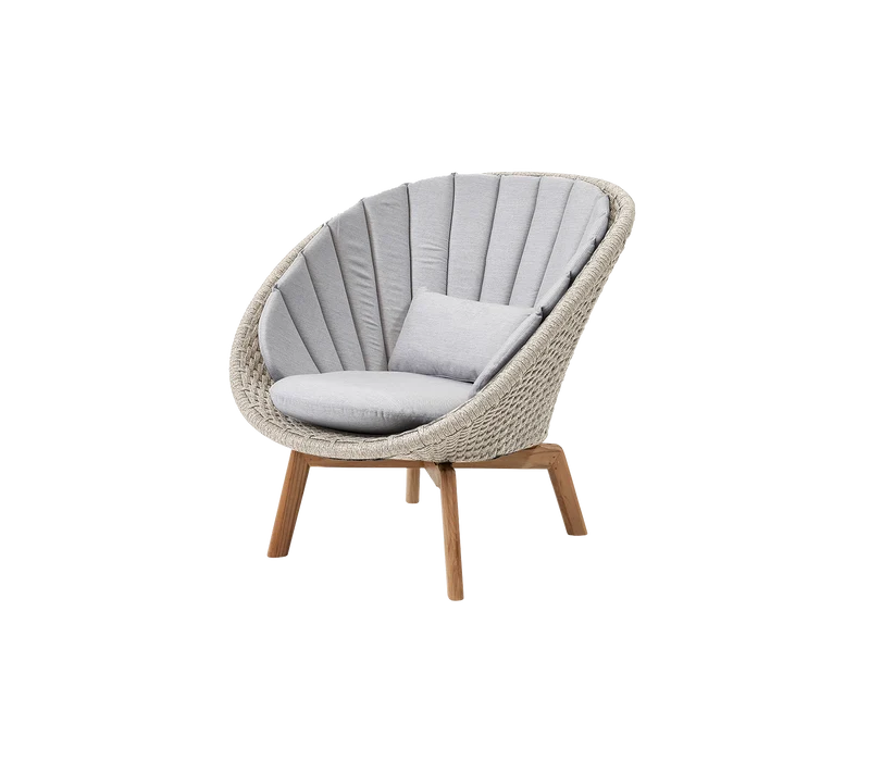 Peacock lounge chair