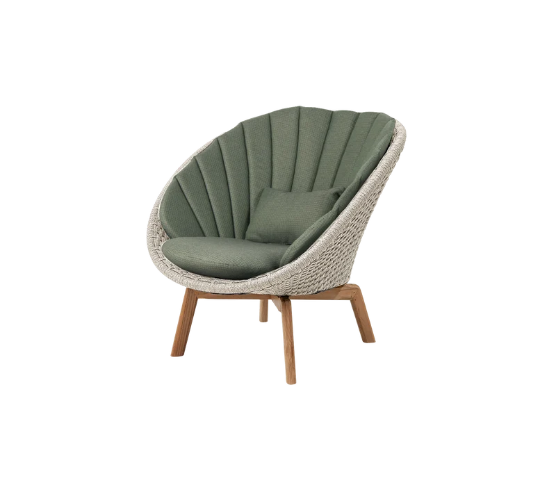 Peacock lounge chair
