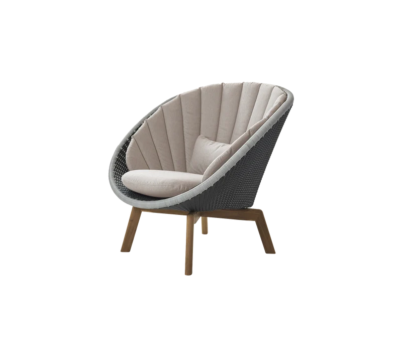 Peacock lounge chair