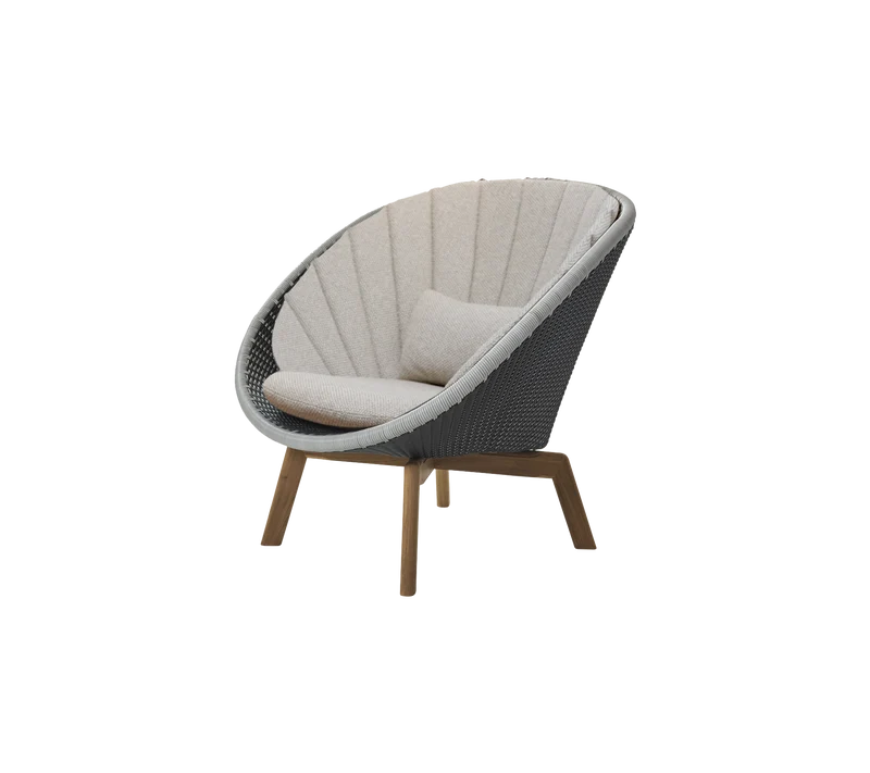 Peacock lounge chair