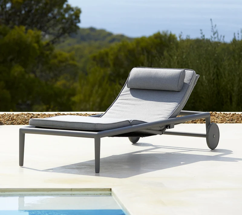 Conic sunbed w/gasspring