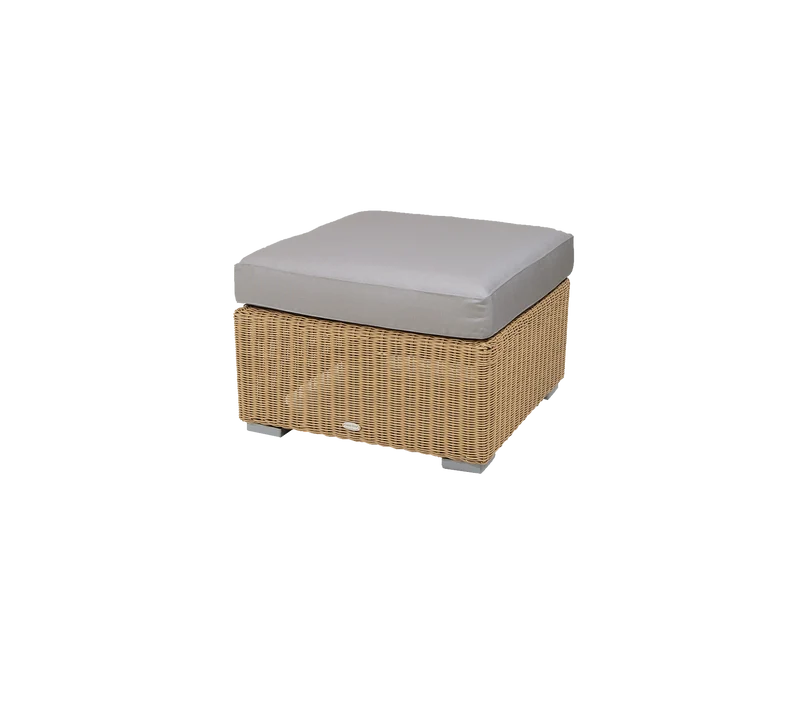 Chester footstool/coffee table
