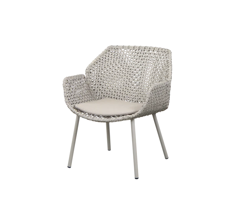 Vibe lounge chair