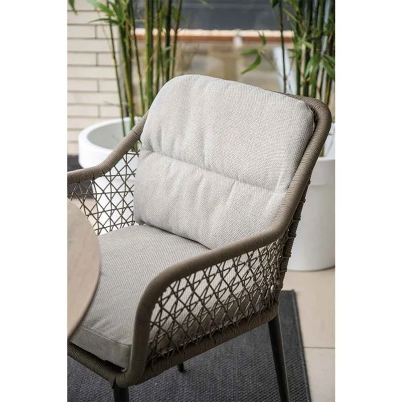 Toledo tuinset 5-delig carbon black rope taupe met Edison tuintafel rond 122 cm light teak vironwood