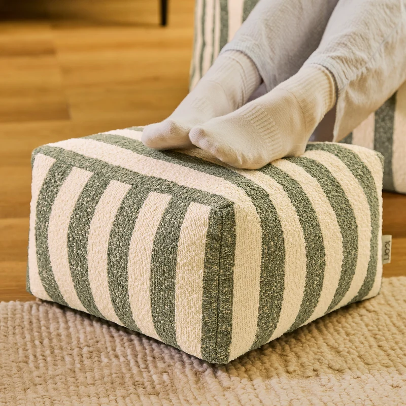 Amara Bouclé-Fußhocker mit Streifenmuster, quadratisch - Olivgrün