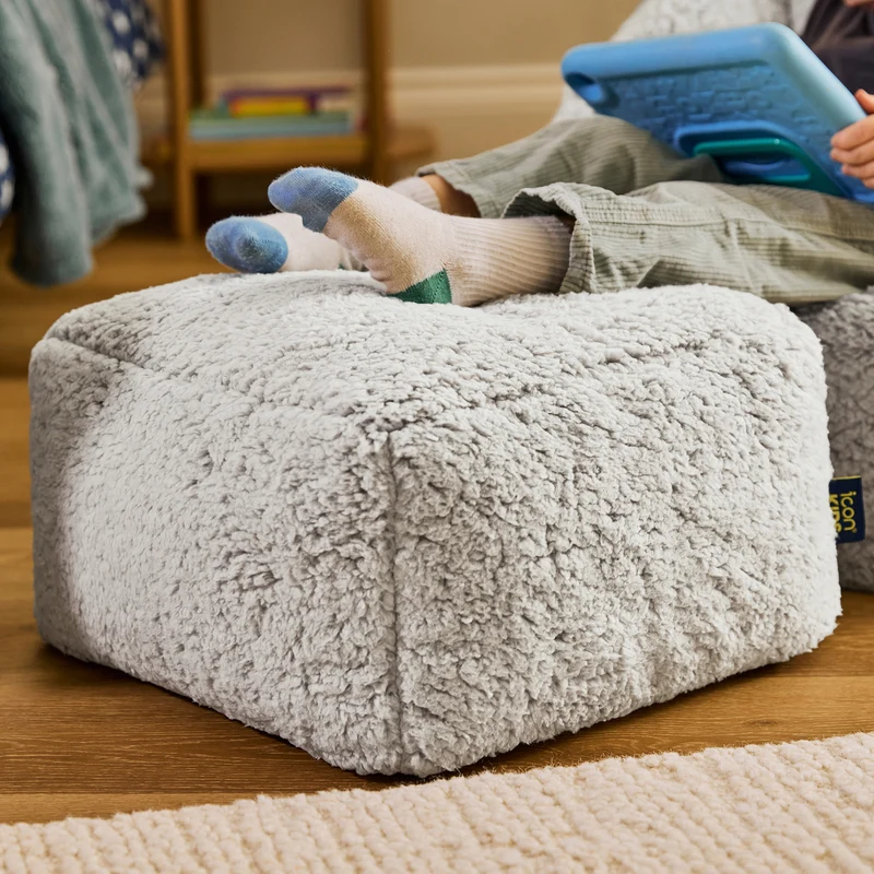 Mini Amara Teddy-Fleece-Fußhocker, quadratisch - Grau