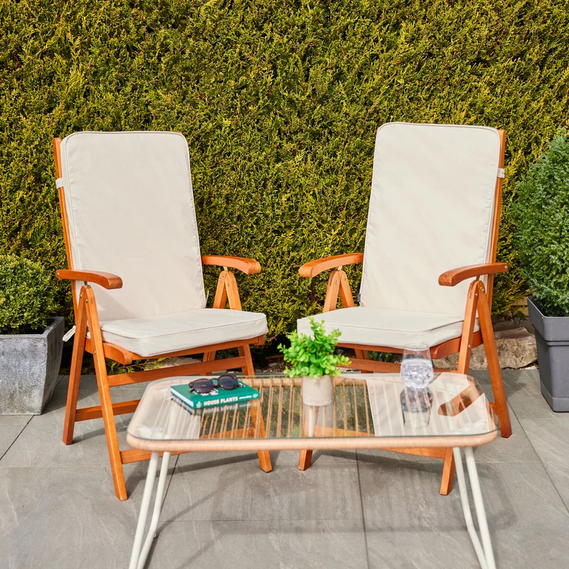 Einfaches Outdoor-Sitzkissen mit hoher Rückenlehne – Beige