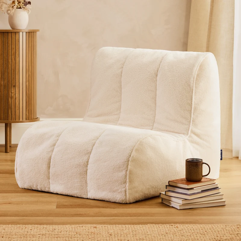 Swoop Bouclé Akzentsessel Sitzsack - Elfenbein