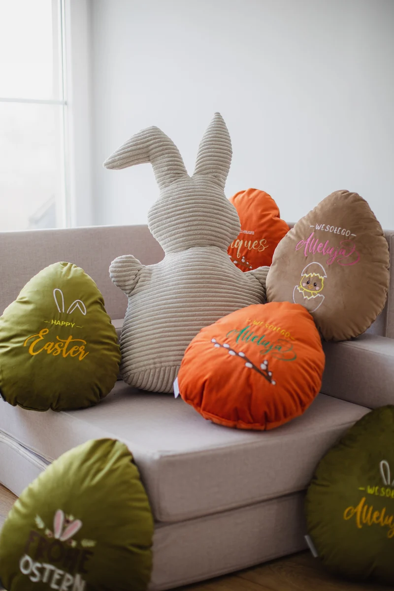 Osterhasenkissen - Weicher Cord, Perfekt als Geschenk