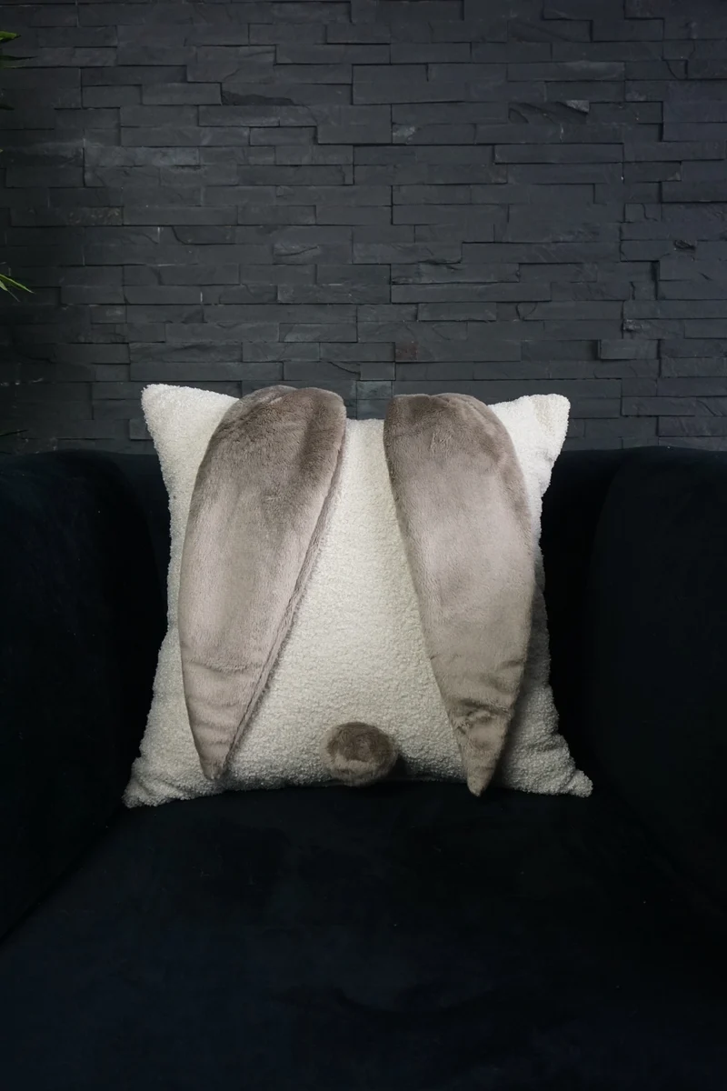 Hasenohrenkissen aus Bouclé - Perfekt als Geschenk und zur Innendekoration