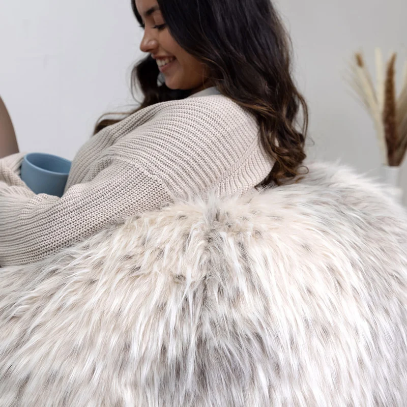 Sitzsack aus Kunstfell – Natur