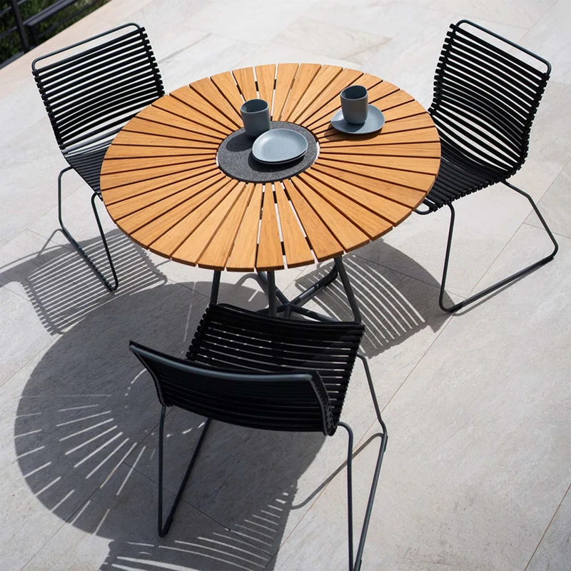 Circle Gartentisch