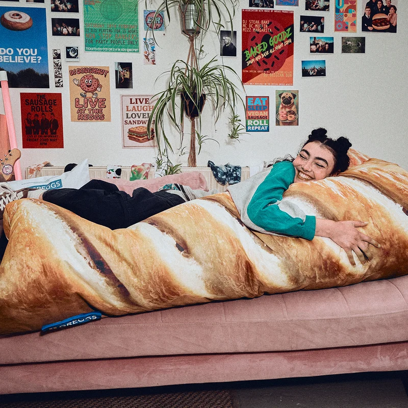 XL Wurstbrötchen-Sitzsack
