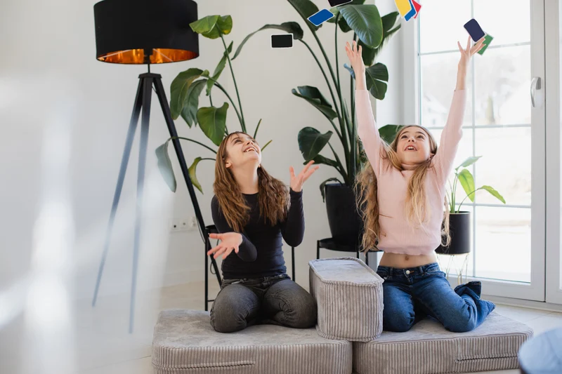 Zweiteilige Klappmatratze mit Kopfstütze – Komfort, Stil und Vielseitigkeit in Ihrem Zuhause!
