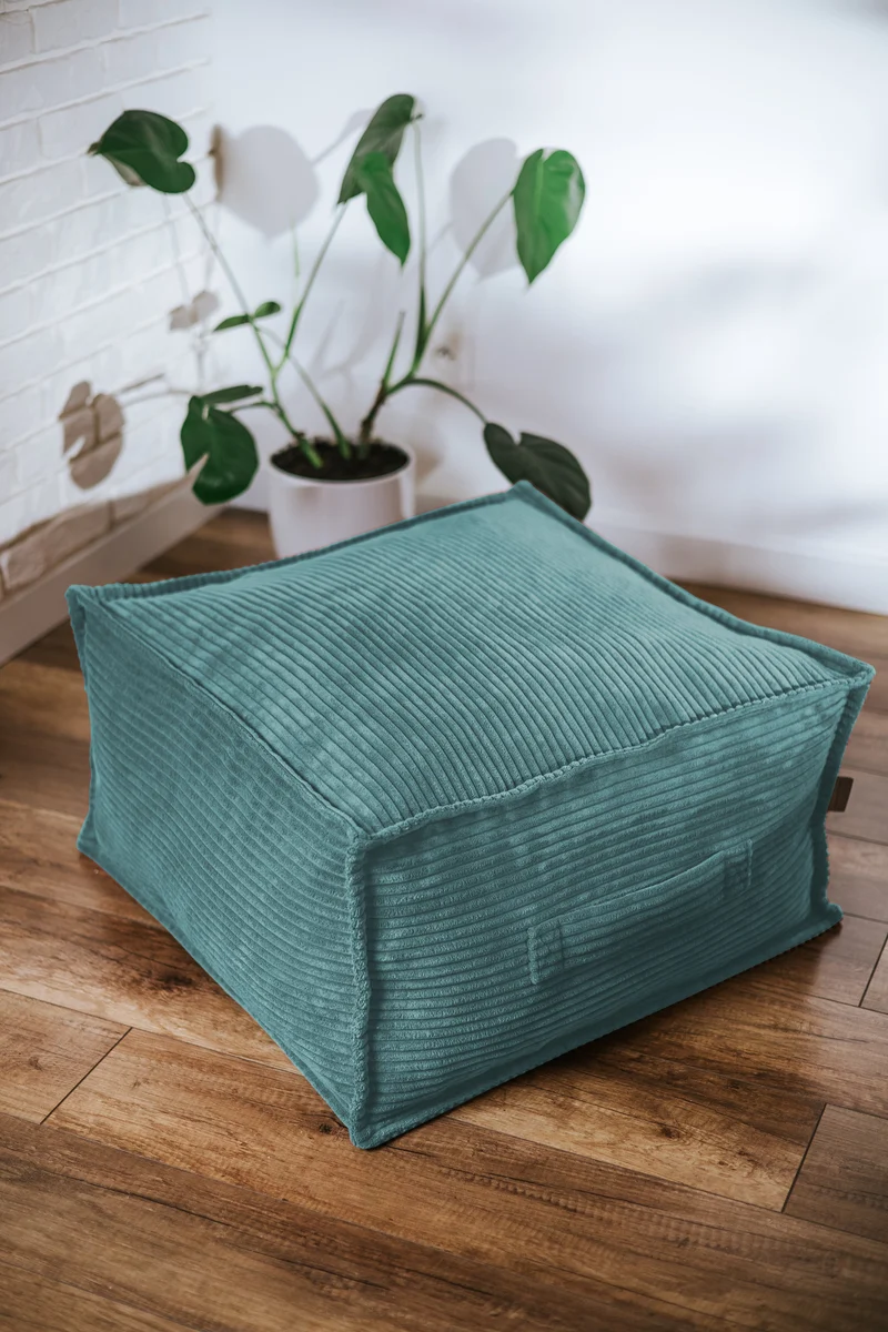Quadratische Cord-Sitzpouf, ideal für das Kinderzimmer