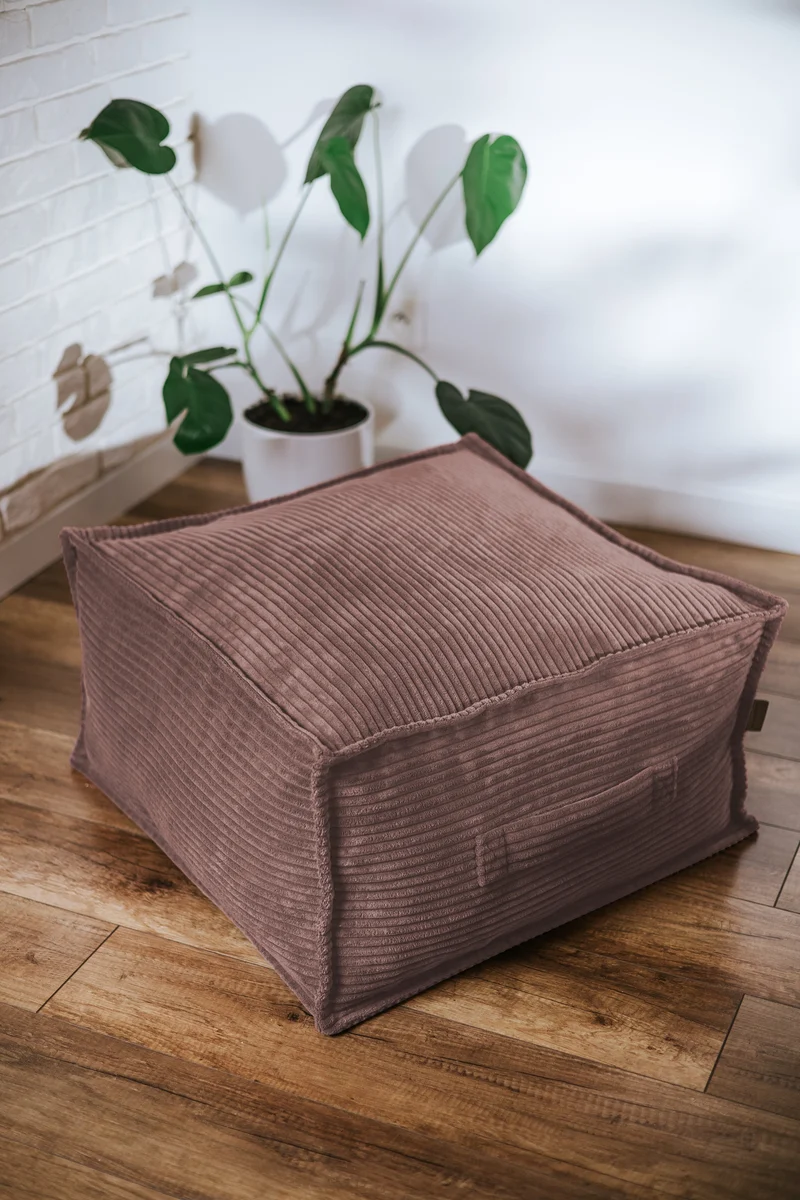 Quadratische Cord-Sitzpouf, ideal für das Kinderzimmer