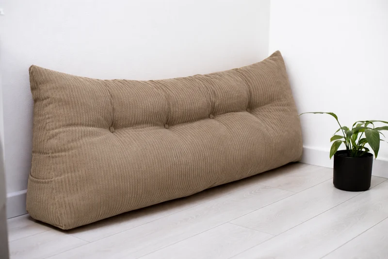 Kopfstütze aus Cord - perfekt für lange Abende - eine neue Ebene der Entspannung im Schlafzimmer