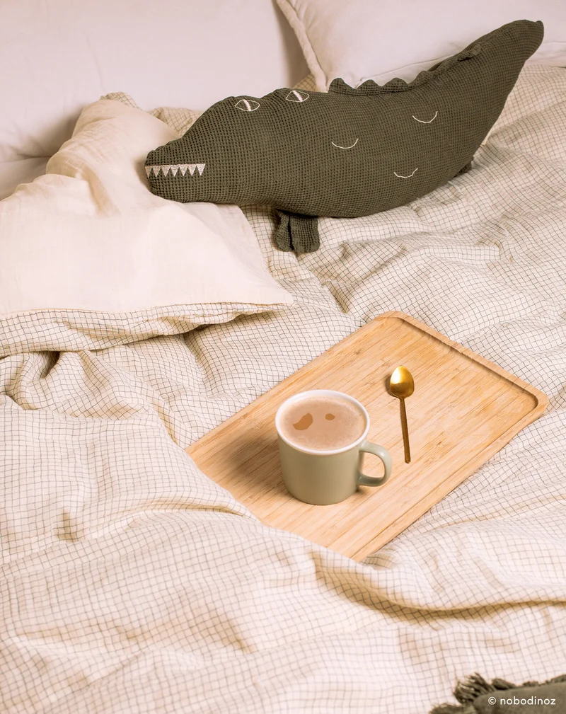 Embroidered crocodile cushion in washed cotton Wabi-Sabi