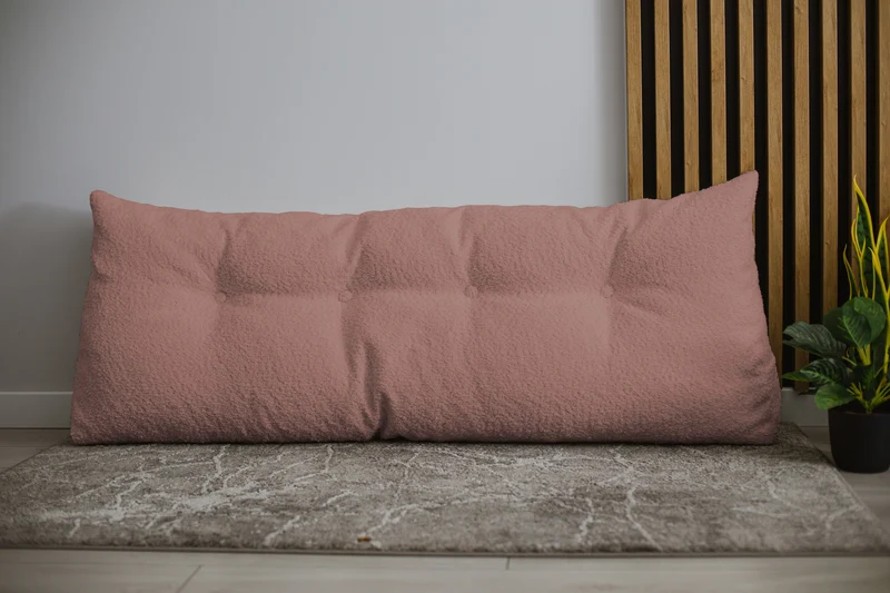 Kopfstütze aus Bouclé - perfekt für lange Abende - eine neue Ebene der Entspannung im Schlafzimmer