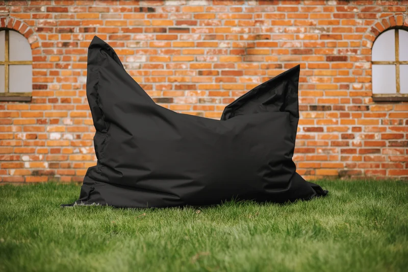 chilly pilley Sitzsack L XL XXL Bodenkissen Beanbag Styropor Füllung Riesensitzsack Sitzkissen Gartenkissen zum Liegen und Sitzen Wasserdicht Wasserabweisend