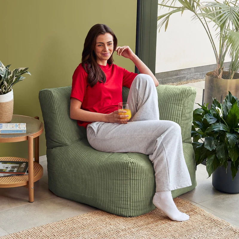 Noa Modularer Sitzsack-Ecksessel, Jumbo Cord, Salbeigrün