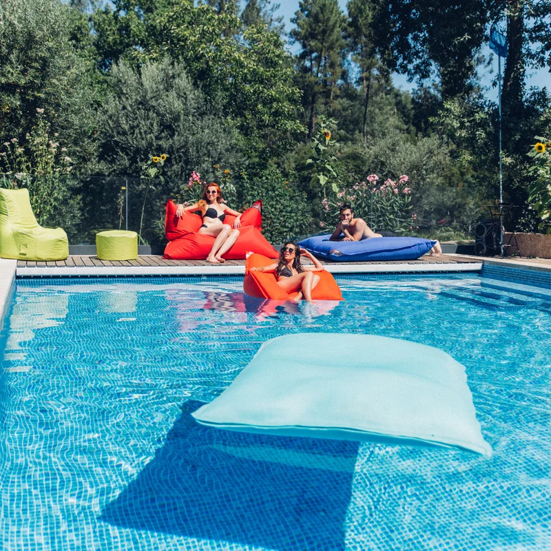 Sitzsack Schwimmkissen blau