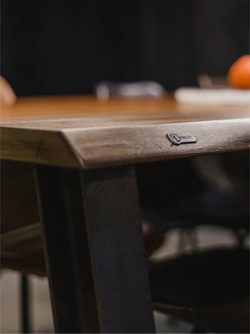 NUSSBAUM Tisch