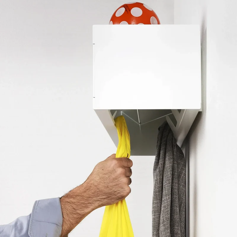Linea Garderobe