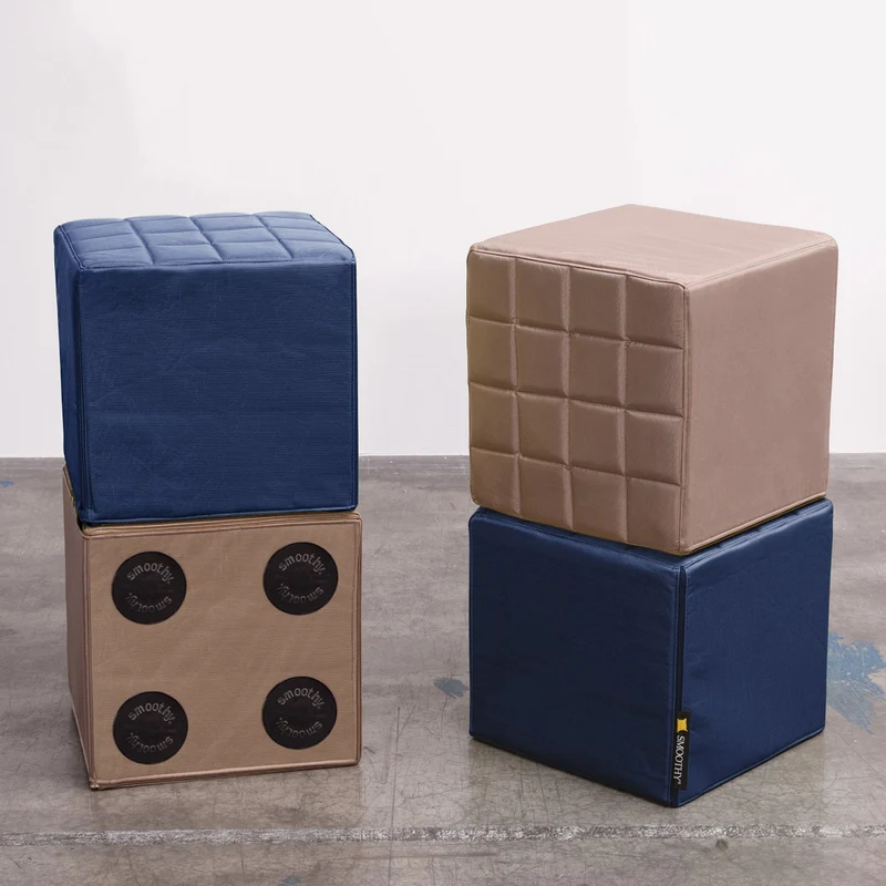 Cube Sitzwürfel in Gold-Beige