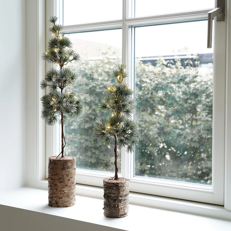 Nadelbaum m. LED - H60cm
