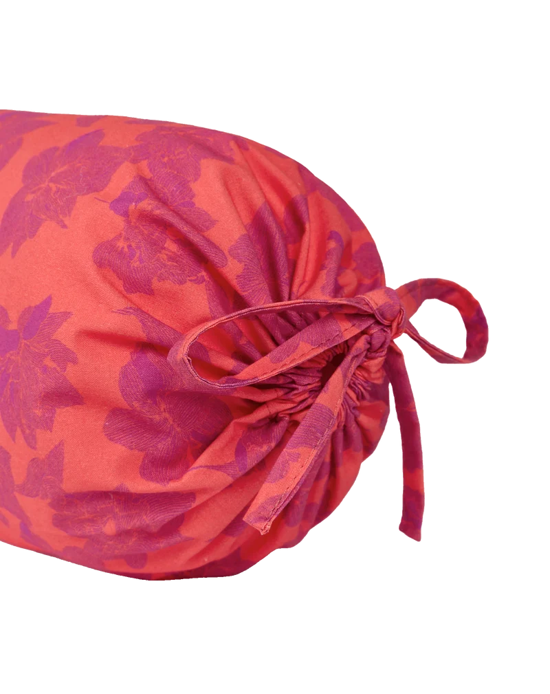 Cylinder cushion Charlie