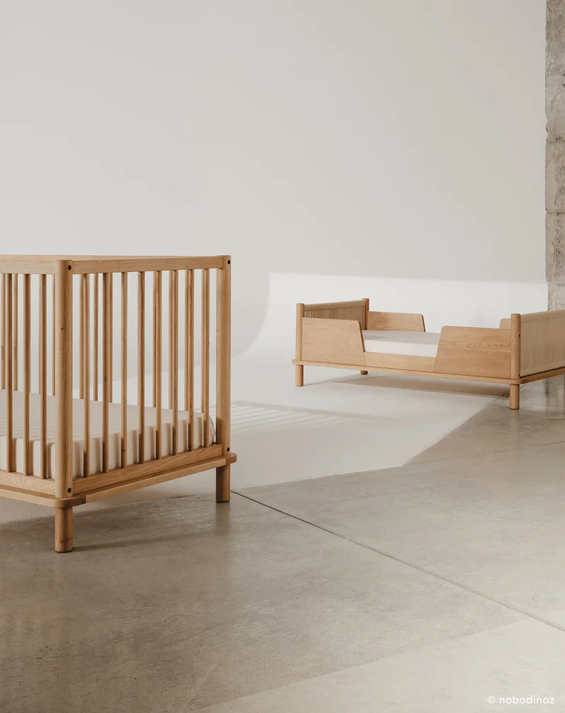 Pack solid oak wood junior bed + 2 safety rails Latitude