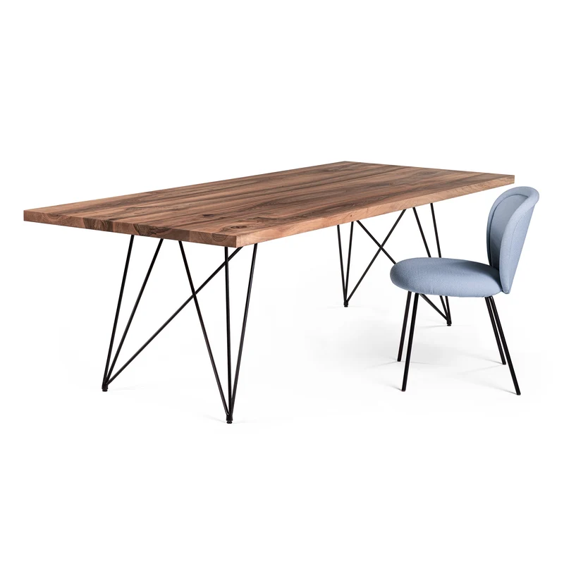 Janua Tisch | GN 01 Stilt