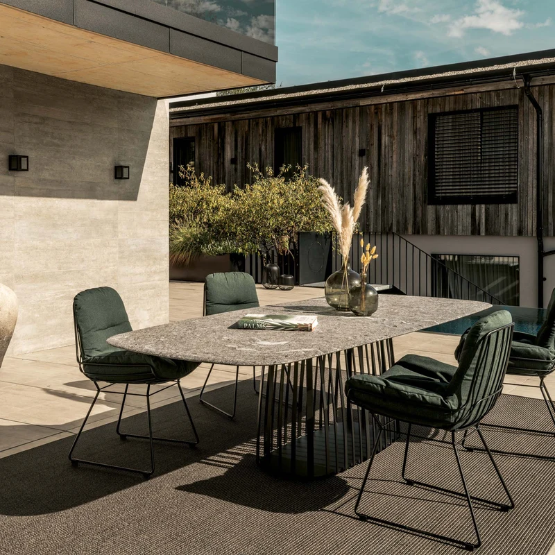 Janua Outdoor Tisch | BC 07 Basket Stein