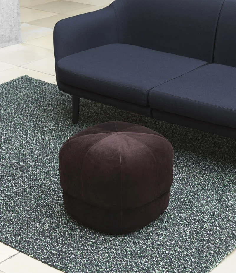 Pouf en velours 46 cm gris Circus Grey - Normann Copenhagen