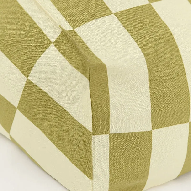 Pouf d'extérieur pour enfant en tissu déperlant à carreaux vert et jaune 68 x 40 x 60 cm Vibes - Nobodinoz