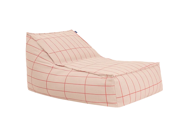 Fauteuil pouf en coton bio à carreaux rose et rouge 70 x 105 x 57 cm Vibes - Nobodinoz