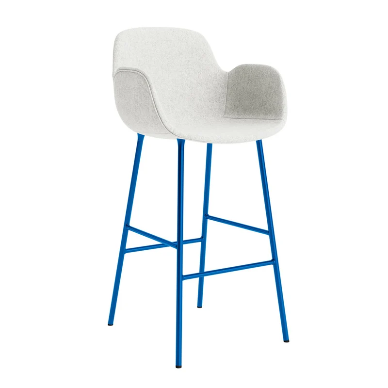 Normann Copenhagen Barhocker | Form Armchair