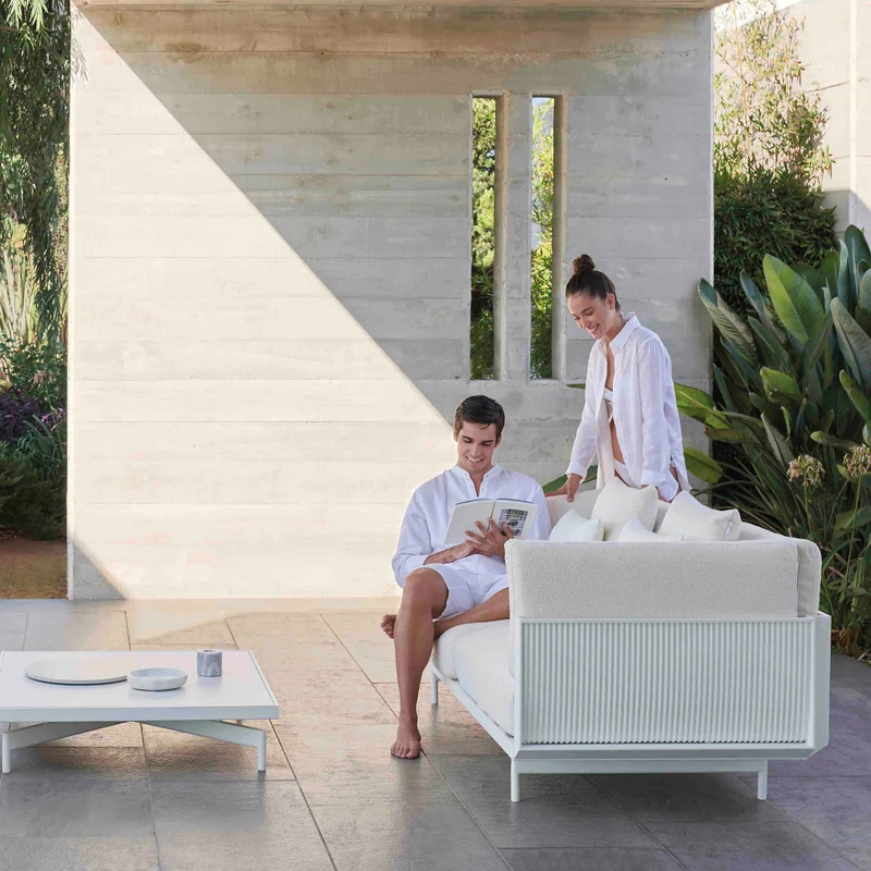 Gandia Blasco Sofa | Onde