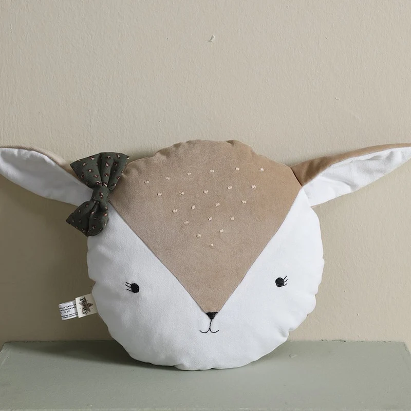 Rehkitz Bambi Kissen 35x42 cm, Samtstoff