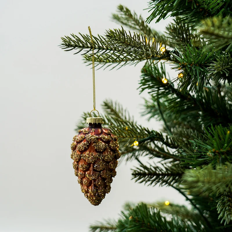 Tannenzapfen-Weihnachtskugel
